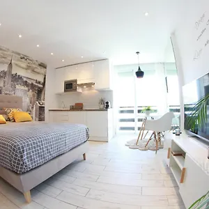 https://benalmadena-new-nordic-style-sunny-studio.1costadelsol.com